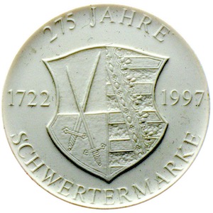 Meissener Porzellan Medaille 275 Jahre Schwertermarke 1997